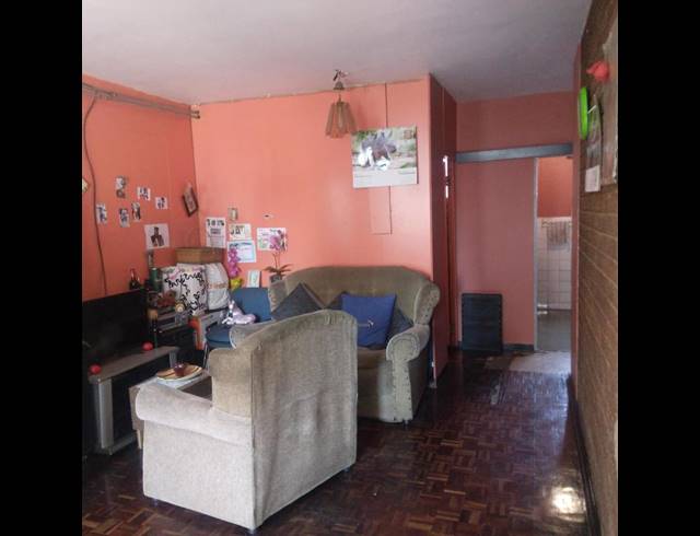 2 BEDROOM APARTMENT FOR SALE IN PRETORIA CBD